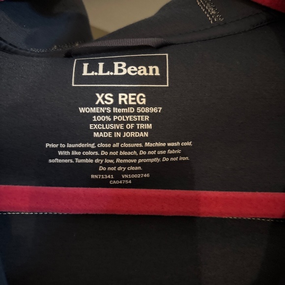 L.L. Bean Women's Mountain Pile Fleece Coat - Picture 3 of 4